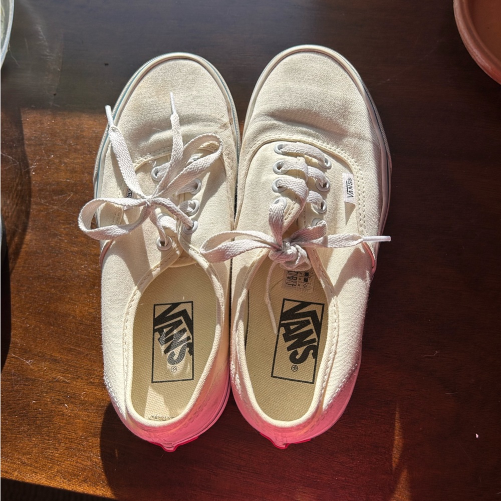 Vans W size 7